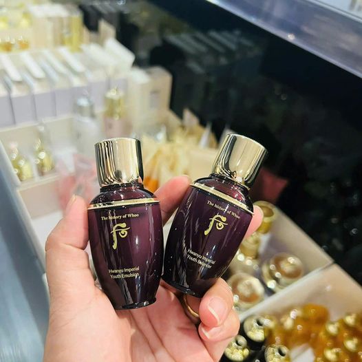Cặp hoa hồng và sữa dưỡng hoàn lưu trẻ hoá làn da 1