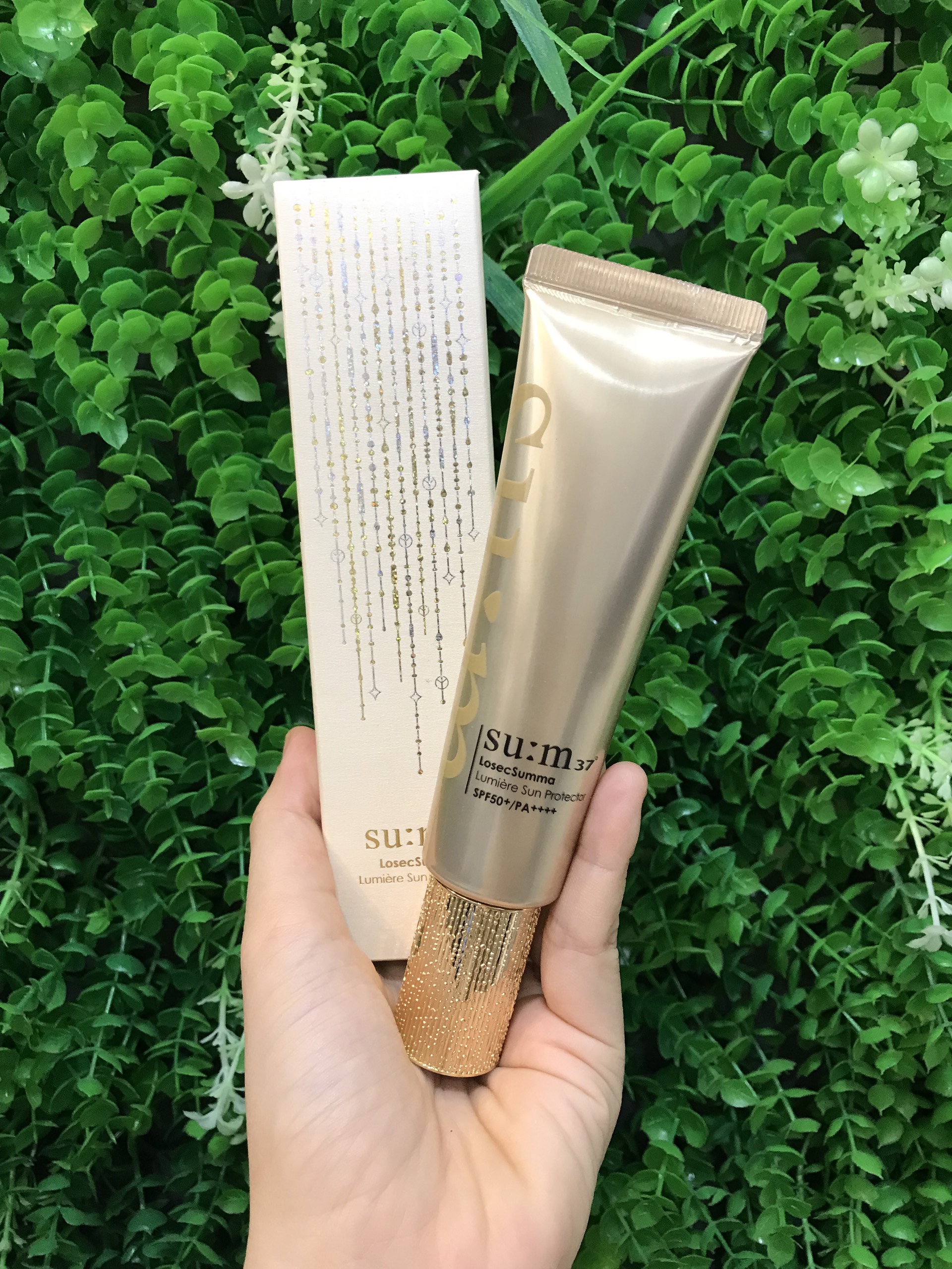 Kem chống nắng Sum37 Losec Summa Lumiere Sun Protect SPF50 PA 2