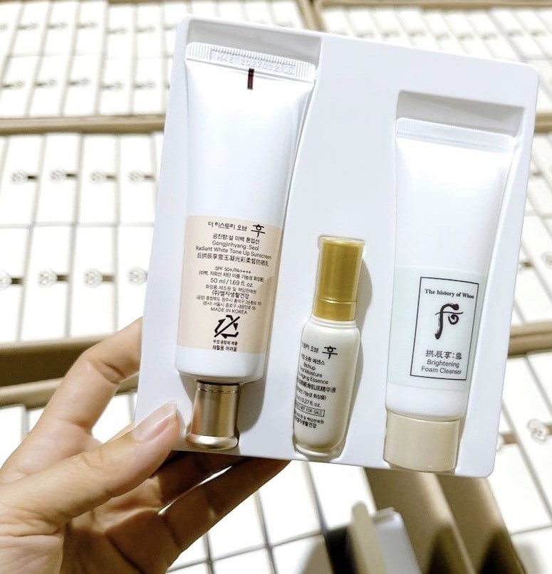 Set Kem Chống Nắng Nâng Tone Da WHOO Seol Radiant White Tone Up Sunscreen SPF50 PA 1