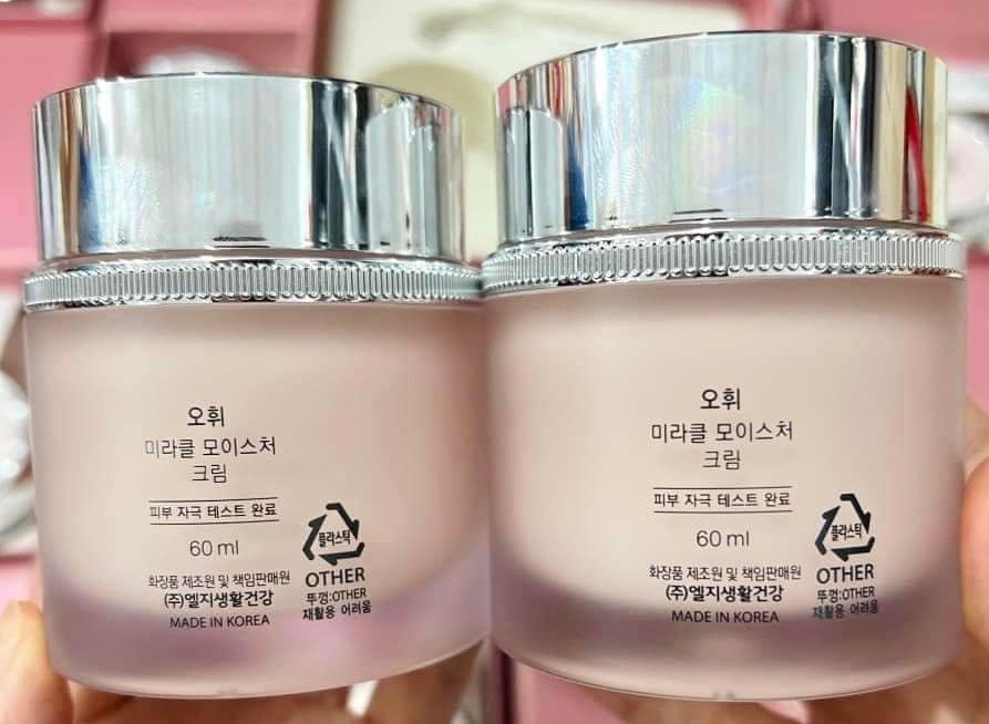 Set Kem Dưỡng Da Ohui Hồng Cấp Ẩm Sáng Da Ohui Miracle Moisture 3