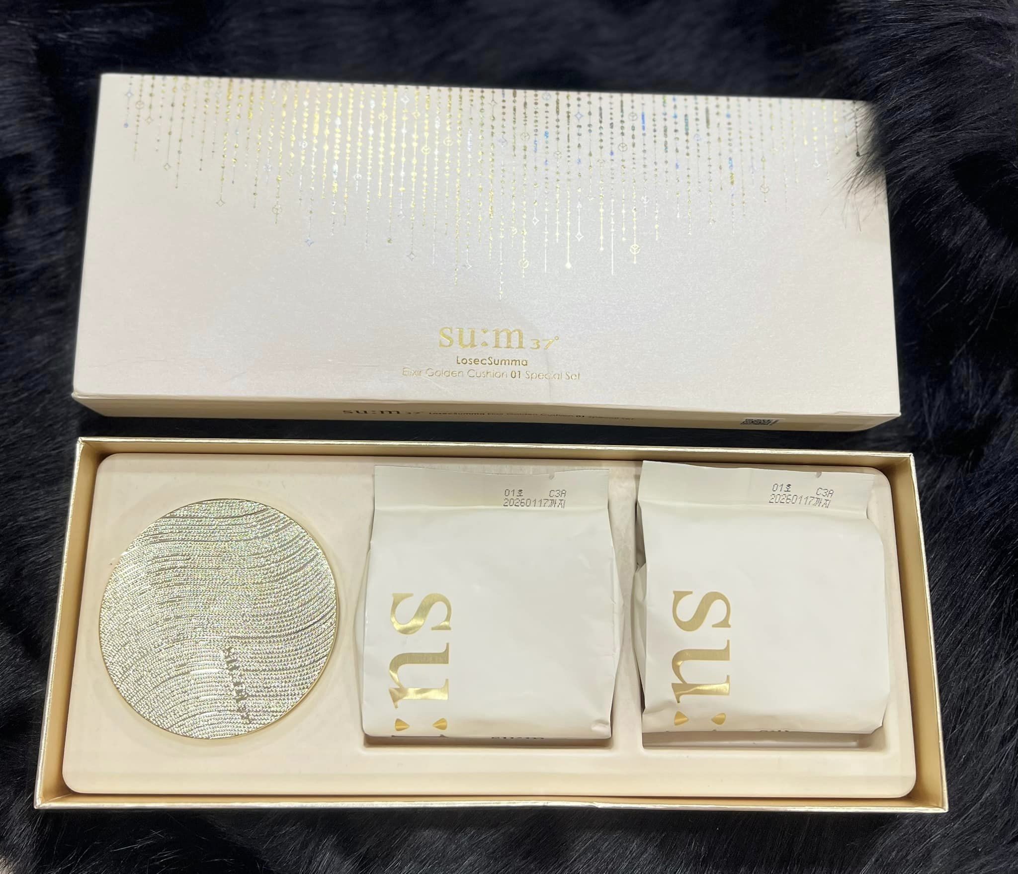 Set Phấn Nước Tinh Chất Vàng Sum37 Losec Summa Elixir Golden Cushion 2