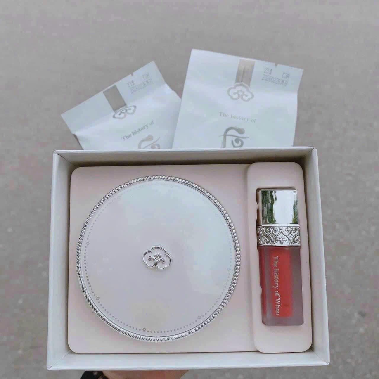 Set phấn nước Whoo Trắng Gongjinhyang Seol Radiant White Moisture Cushion Foundation 1