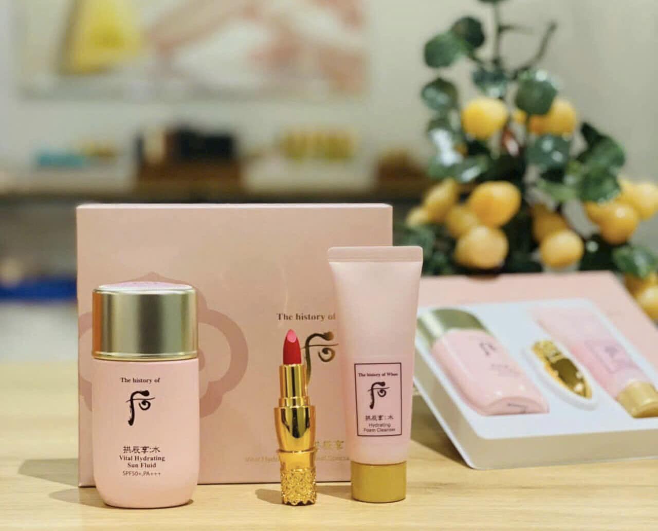 Set Kem chống nắng kiềm dầu dưỡng ẩm The history of Whoo Gongjinhyang Soo Vital Hydrating Sun Fluid SPF50PA 60ml 1